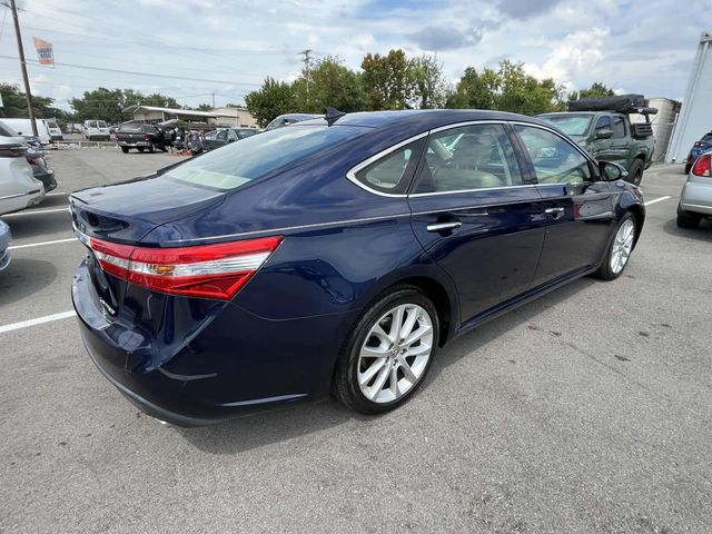 2013 Toyota Avalon XLE