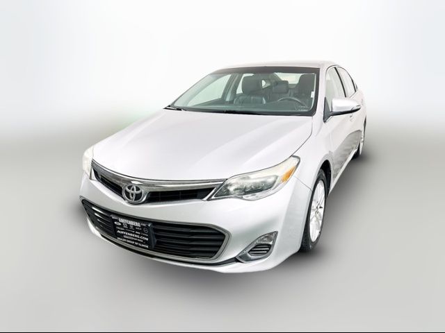 2013 Toyota Avalon XLE