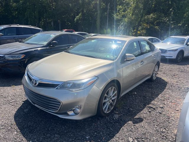 2013 Toyota Avalon XLE