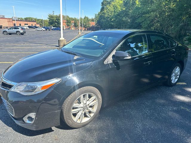 2013 Toyota Avalon XLE Premium