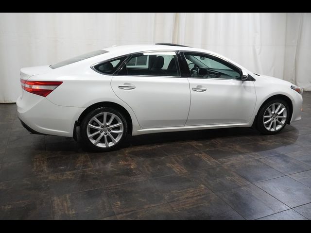 2013 Toyota Avalon XLE Premium