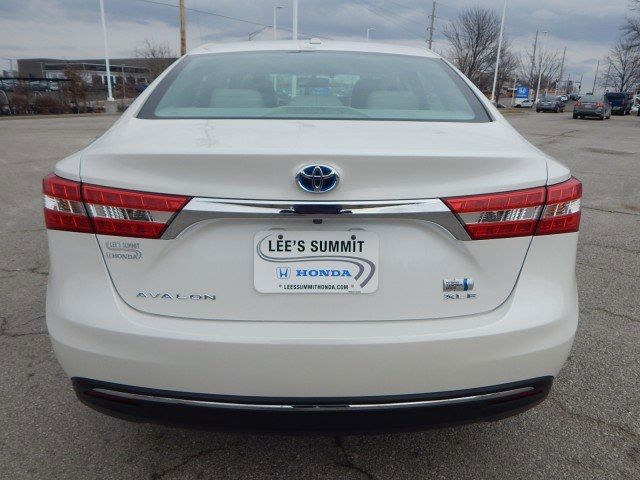 2013 Toyota Avalon Hybrid XLE Touring