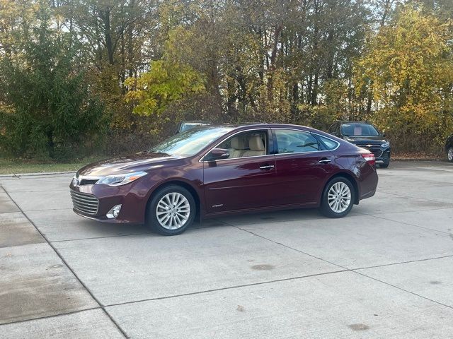 2013 Toyota Avalon Hybrid XLE Touring