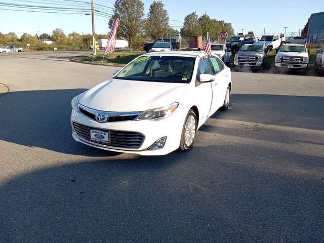 2013 Toyota Avalon Hybrid XLE Premium