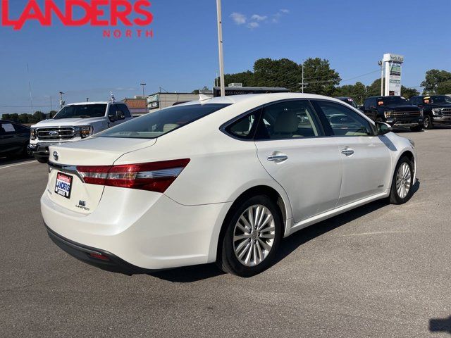 2013 Toyota Avalon Hybrid 