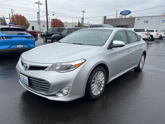 2013 Toyota Avalon Hybrid 