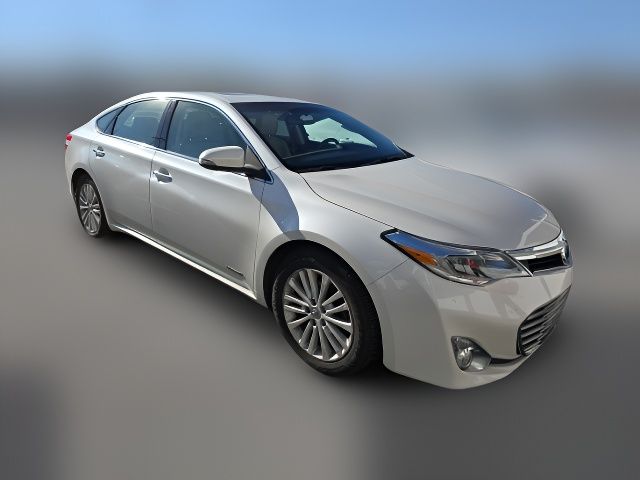 2013 Toyota Avalon Hybrid XLE Premium