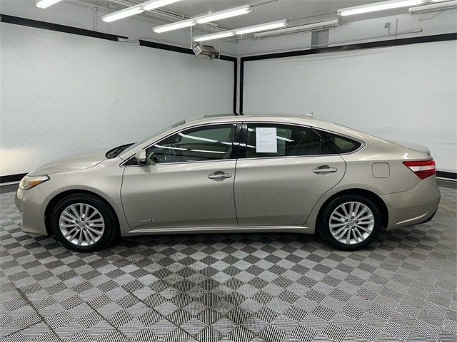 2013 Toyota Avalon Hybrid Limited