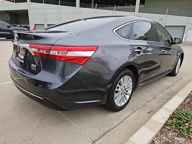 2013 Toyota Avalon Hybrid XLE Premium