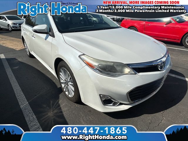 2013 Toyota Avalon Hybrid XLE Premium