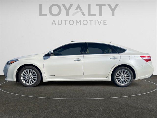 2013 Toyota Avalon Hybrid XLE Touring