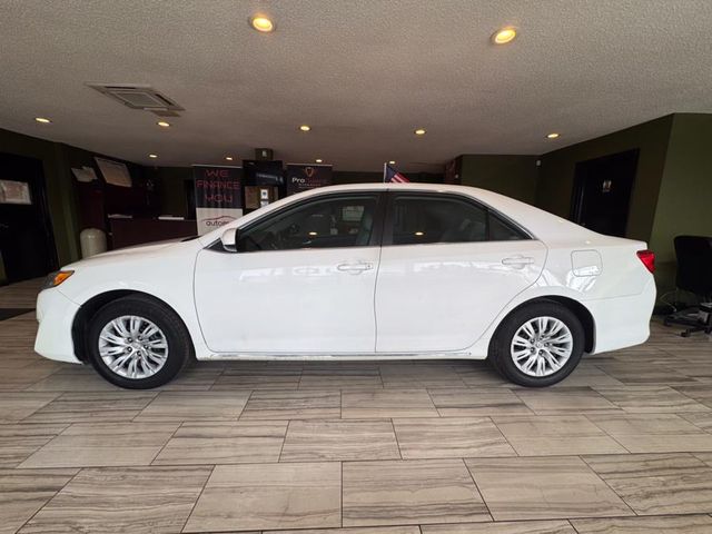 2013 Toyota Camry LE