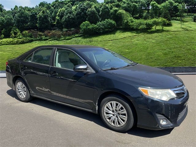 2013 Toyota Camry LE