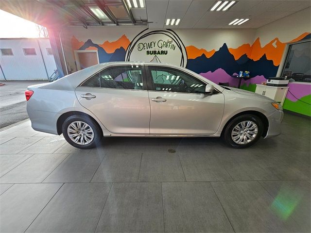 2013 Toyota Camry 