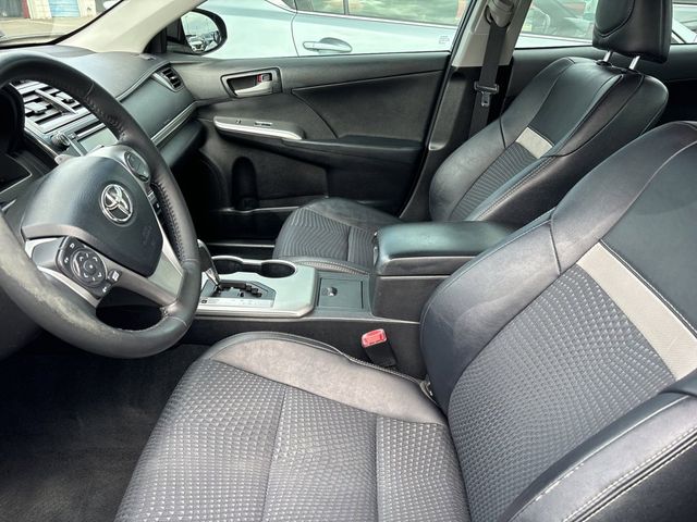 2013 Toyota Camry SE