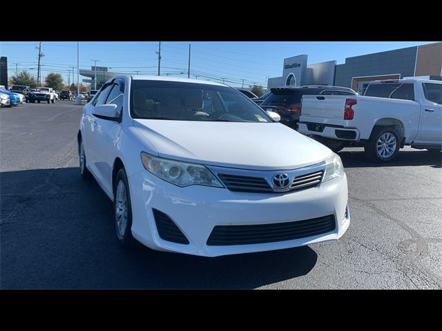 2013 Toyota Camry LE