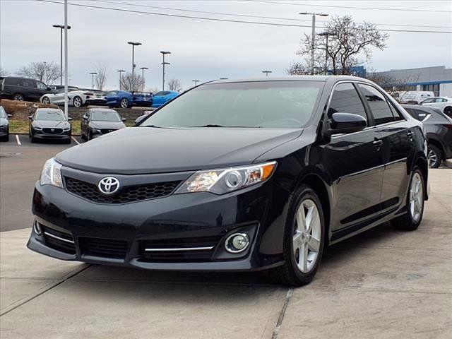 2013 Toyota Camry SE