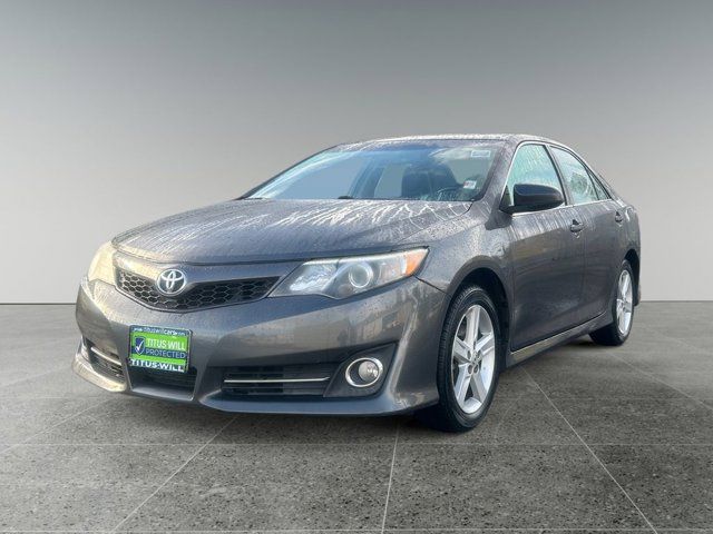 2013 Toyota Camry SE