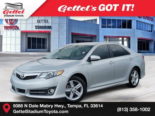 2013 Toyota Camry SE