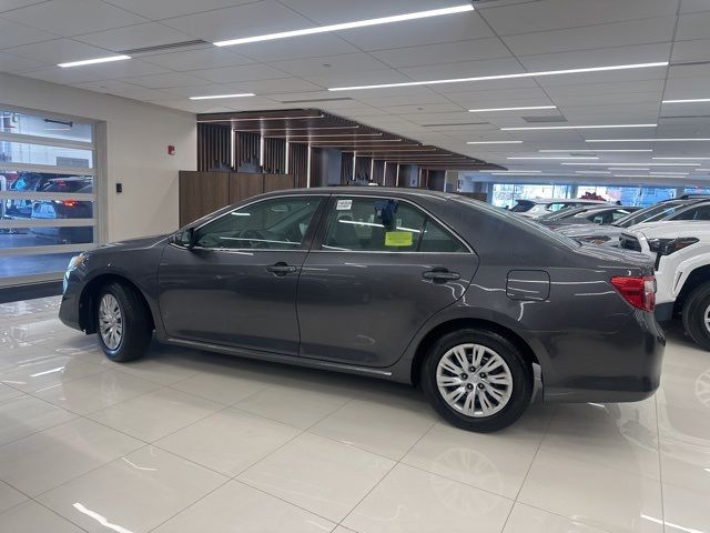 2013 Toyota Camry LE