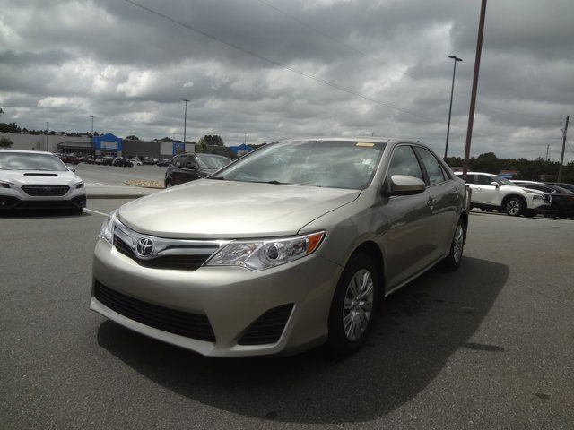 2013 Toyota Camry SE