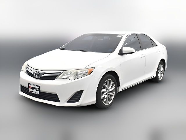 2013 Toyota Camry LE