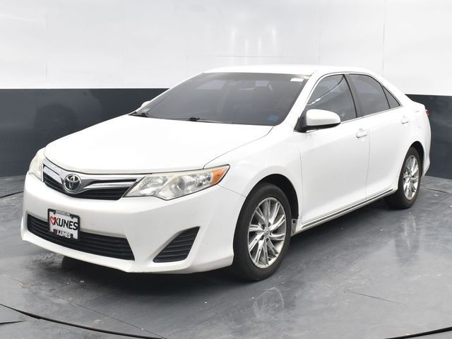 2013 Toyota Camry LE