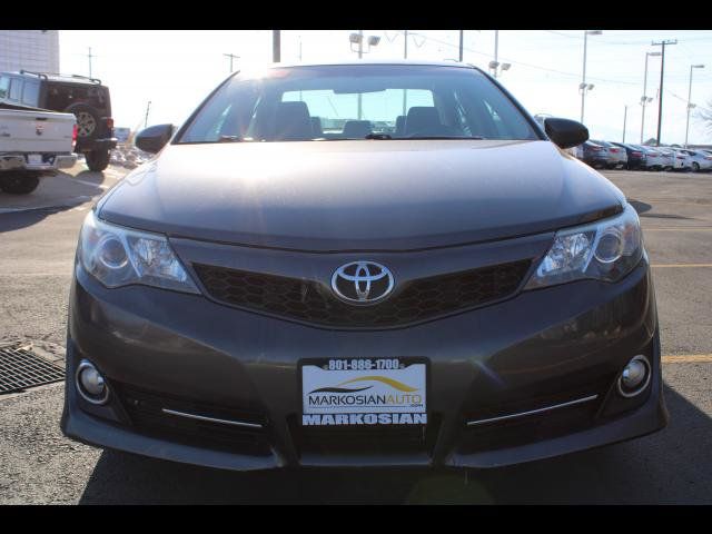 2013 Toyota Camry 