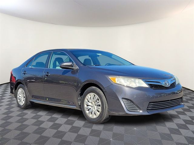 2013 Toyota Camry LE