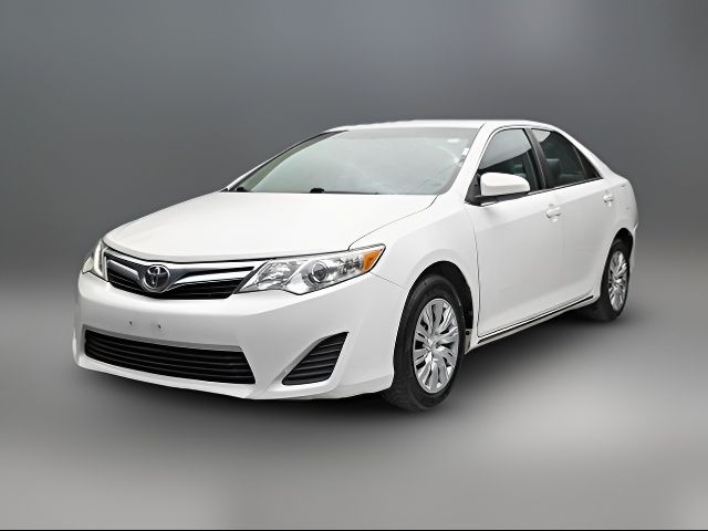 2013 Toyota Camry LE