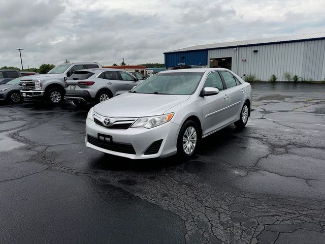 2013 Toyota Camry LE