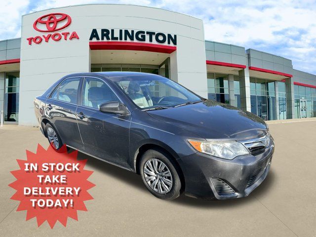 2013 Toyota Camry LE