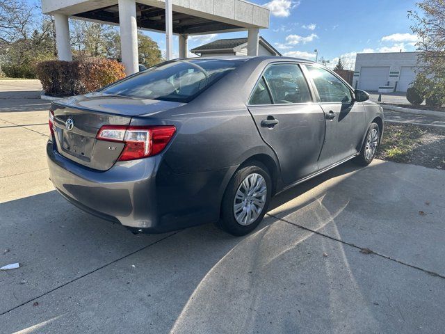 2013 Toyota Camry LE