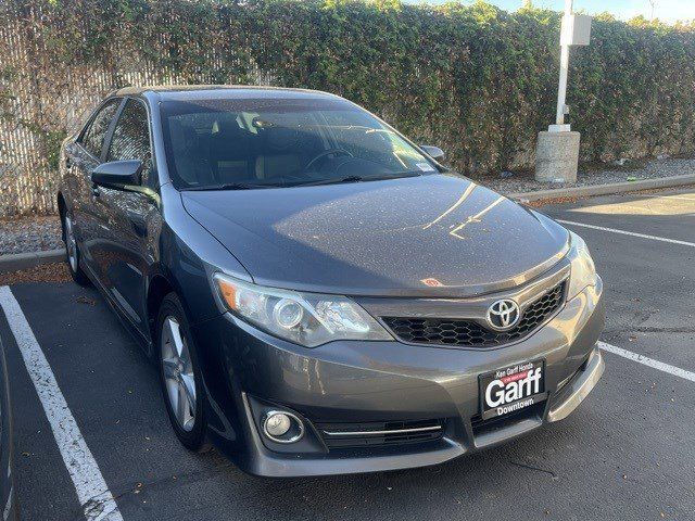 2013 Toyota Camry SE