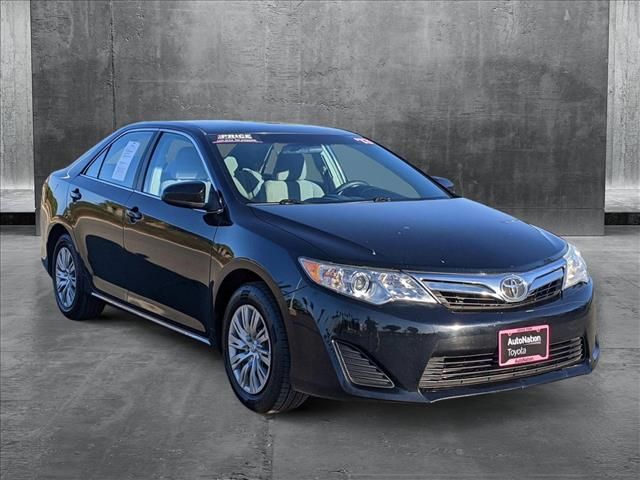 2013 Toyota Camry LE