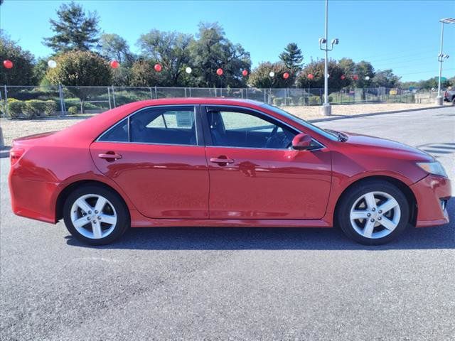 2013 Toyota Camry SE