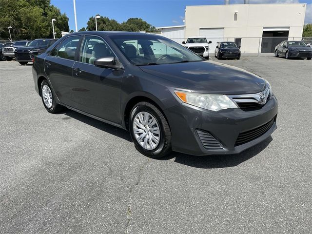 2013 Toyota Camry LE