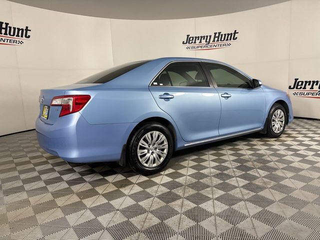 2013 Toyota Camry LE