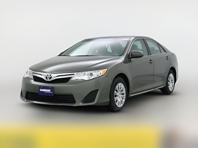 2013 Toyota Camry LE