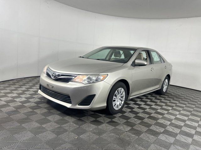 2013 Toyota Camry LE