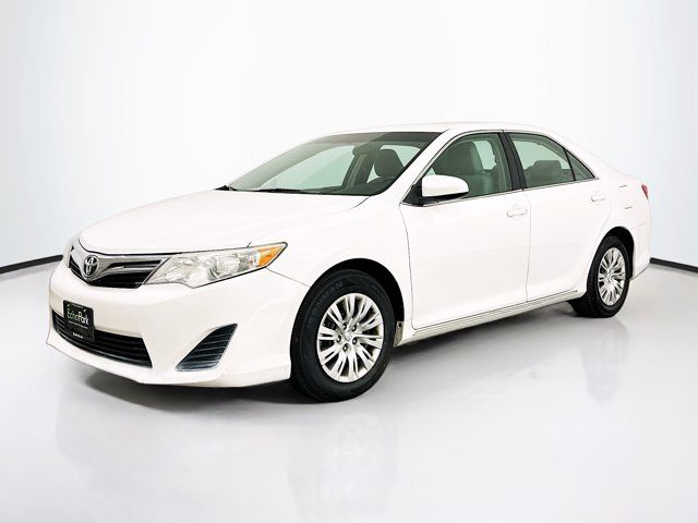 2013 Toyota Camry LE