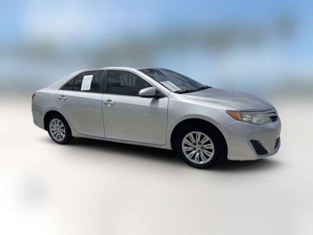 2013 Toyota Camry LE