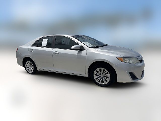 2013 Toyota Camry LE