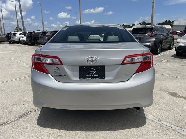 2013 Toyota Camry LE