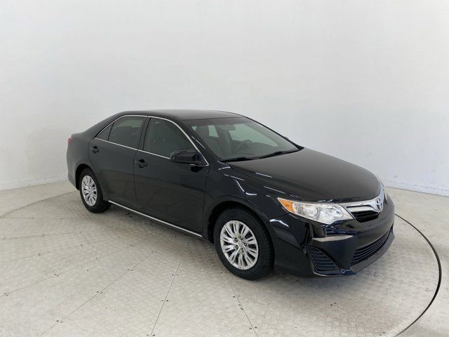 2013 Toyota Camry LE