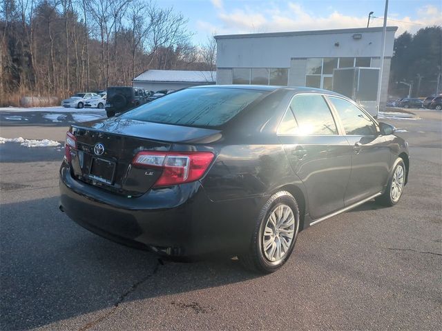 2013 Toyota Camry LE