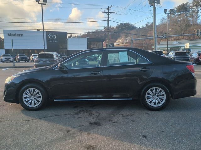 2013 Toyota Camry LE