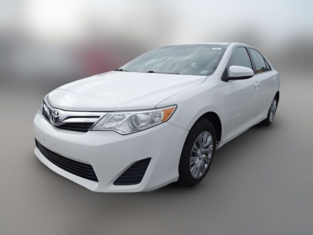 2013 Toyota Camry LE