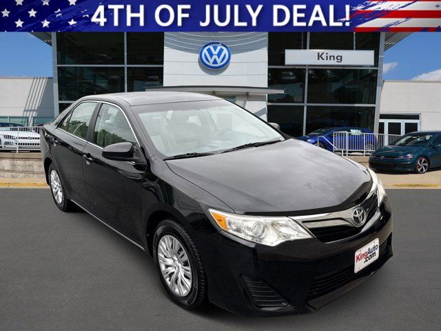 2013 Toyota Camry LE