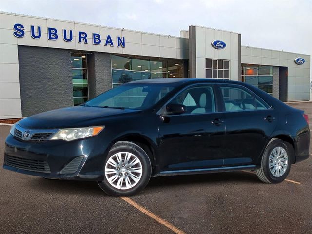 2013 Toyota Camry LE